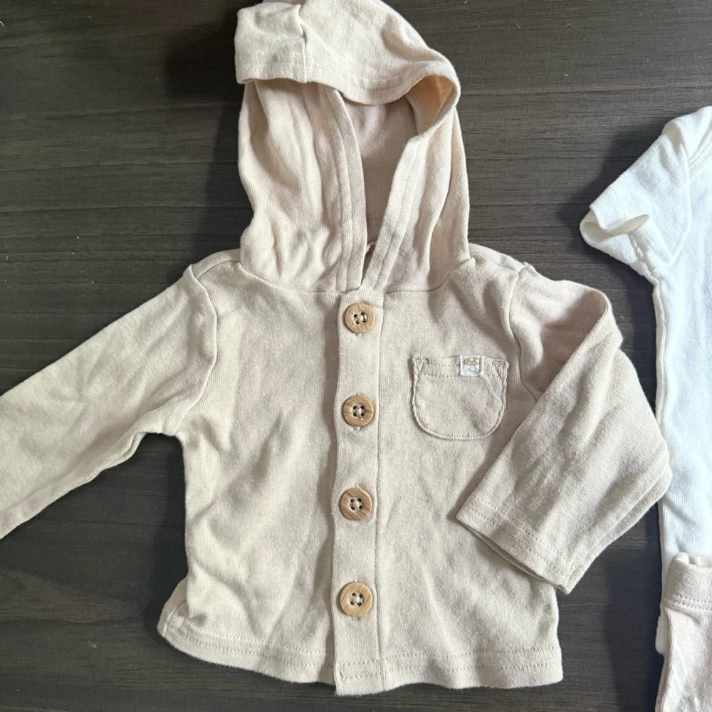 Carter’s Newborn 3-Piece Set